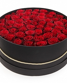 Букет 55 роз Ред Париж в шляпной коробке