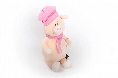 Свинка с розовым шарфом и шапкой, 28 см